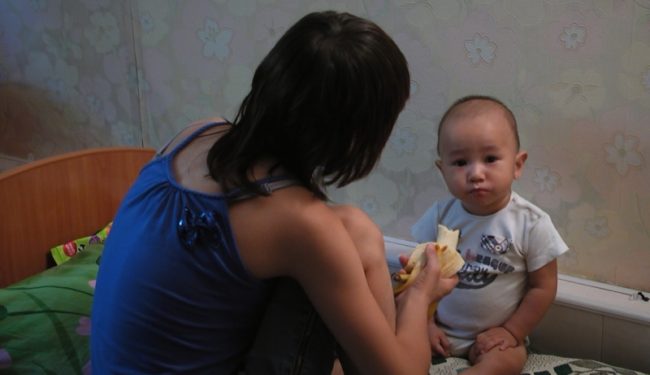 "Дом мамы" в Шымкенте помогает женщинам в тяжелой жизненной ситуации