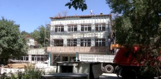 Капитальный ремонт школы № 25 может затянуться до конца сентября