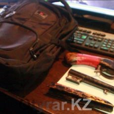 В Шымкенте задержали юношу с обрезом в рюкзаке В Шымкенте задержали юношу с обрезом в рюкзаке