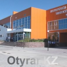 Аким ЮКО на праздничном звонке в НИШ вспомнил о своем первом сентября