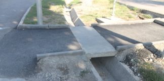 После критики акима в Шымкенте появился новый тротуар