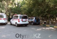 В ЮКО несовершеннолетний ребенок погиб под колесами скорой помощи