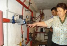 В шымкентских многоэтажках устанавливают счетчики по учету тепла Тепловые счетчики