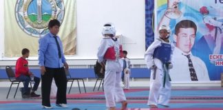 Чемпионат Казахстана по таэквондо среди спортивных школ проходит в Шымкенте