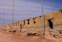 В ЮКО за нарушение строительных норм возбуждено 178 административных дел В 64-х и 32-х квартирных многоэтажках уже есть свет и вода, канализацию и газ подключат по окончанию строительства