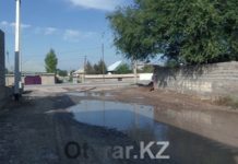 Разбитые дороги и строительные базары портят вид нового центра Шымкента