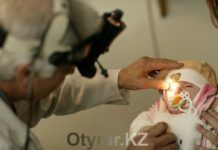 Офтальмологическая помощь новорождённым теперь доступна в Шымкенте