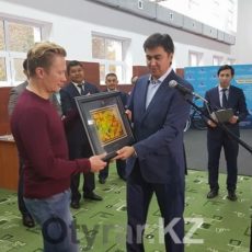 Олимпийский чемпион Александр Винокуров уже в Шымкенте