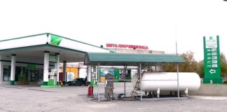 В Шымкенте ощущается серьезный дефицит дизельного топлива На АЗС Шымкента уже несколько дней перебои с заправкой газом