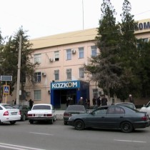 Корреспондент Otyrar.KZ не смог найти очередей в банках Шымкента