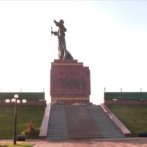 В Шымкенте началась реконструкция памятника Байдибек би Памятник Байдибек би