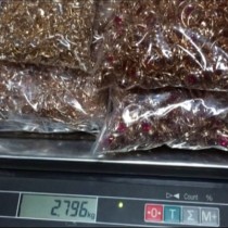 Крупную контрабанду золота пресекли пограничники в аэропорту Шымкент