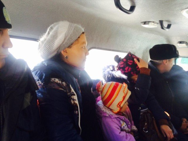 В Байдибекском районе ЮКО эвакуируют детей и беременных женщин