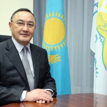 На должность секретаря партии «Нұр Отан» назначен Заутбек Турисбеков