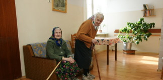 Пенсионеры в доме престарелых Шымкента перешли на самофинансирование