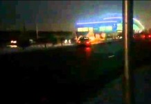 Неосторожный водитель снес ограждение на проспекте Кунаева