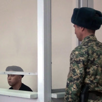 В Шымкенте начался суд над обвиняемым в вымогательстве