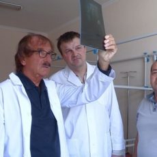 В Шымкенте консультируют немецкие травматологи и ортопеды Немецкие специалисты внедряют новый метод устранения инфекции в ортопедии