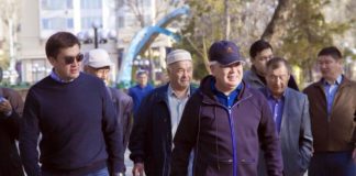На первый общегородской субботник в Шымкенте вышли исключительно мужчины