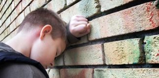 В Казахстане запущен проект, направленный на помощь подросткам