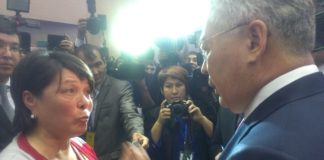 Аким ЮКО Бейбут Атамкулов отчитался перед населением Аким ЮКО Бейбут Атамкулов отчитался перед населением