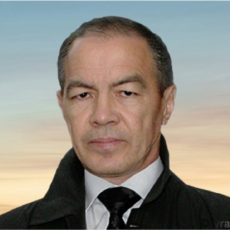 Тохтар Тулешов