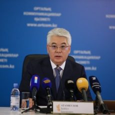 Первый день рождения в должности акима ЮКО