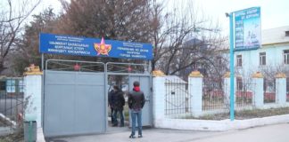 В области идет обязательная приписка подростков в военкомат В военкомате Шымкента идет обязательная приписка подростков