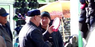 В ЮКО жители Ленгера воюют за старый базар