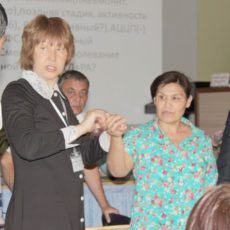 30 марта шымкентские ревматологи приглашают в «Школу артрита»
