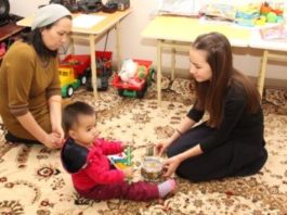 В Казахстане продолжается слухоречевая адаптация