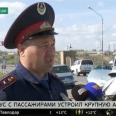 В ЮКО в ДТП попал микроавтобус с поддельными госномерами