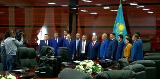 В Шымкенте депутаты ЮКО собрались на свою первую сессию после выборов