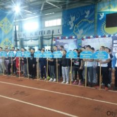 В Шымкенте стартовал чемпионат РК по пауэрлифтингу