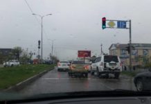 В Шымкенте светофор поставил водителей перед выбором