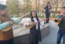 ДОМБРого всем дня. Национальный день домбры впервые празднуют казахстанцы