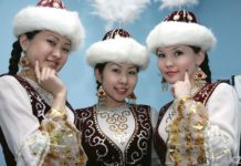 В Казахстане живёт более 10 миллионов женщин