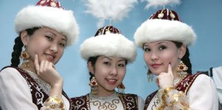 В Казахстане живёт более 10 миллионов женщин