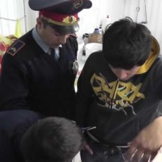 В Шымкенте недовольные покупатели стреляли в продавца мороженого