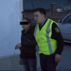 В Шымкенте полицейские задержали автобусную воровку