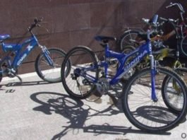 В Шымкенте двое мужчин украли у детей велосипедов