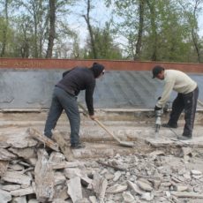 В Шымкенте на ремонт и содержание городских памятников выделено 10 млн. тенге