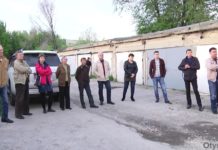 Шымкентцы массово распродают гаражи