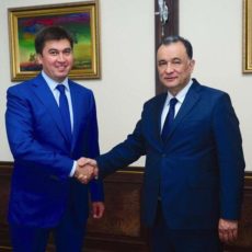 Аким Шымкента встретился с послом Узбекистана