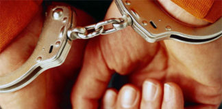 С поезда в Шымкенте сняли подозреваемого в убийстве мужчину Арест