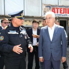 Аким ЮКО побывал на месте ночного пожара (видео)