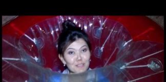 Нечем себя занять? Поиграй в бампербол!