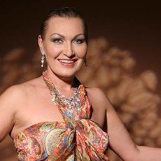 21 мая в Шымкенте выступит российская исполнительница Анна Аверина