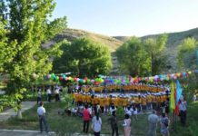 Кто сможет бесплатно отдохнуть в детских лагерях Шымкента