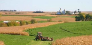 Заседание комиссии по земельной реформе завершилось